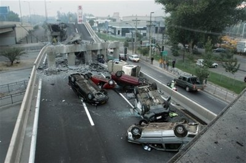 智利8.8级地震 太平洋海啸警告生效