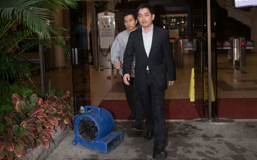 城市豐收教會案 康希激辯與思創複雜關係