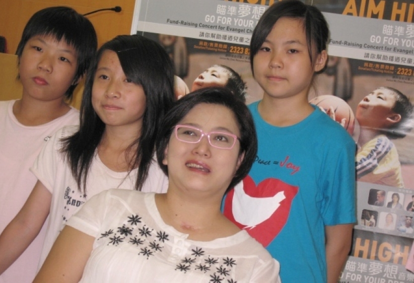 凤凰卫视前女主播刘海若:是爱的力量