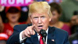 川普獲6成支持再選總統 矢志打倒腐敗政府