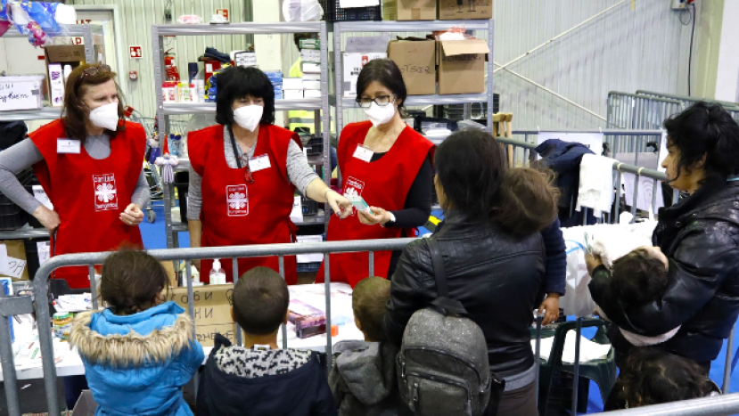 匈牙利明愛會 協助70萬烏克蘭難民赴國