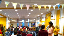 咖啡館設英語教室 移英港人6個月適應期?