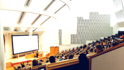 英國宗教研究科學生下降 神學影響世界力度受挫？