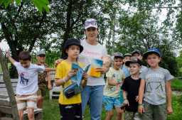 歐亞使命團舉辦聖經營 以愛醫治戰爭創傷的烏克蘭兒童