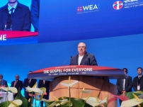 世界福音聯盟大會上主領聖餐 華理克證道:為大使命重新連結