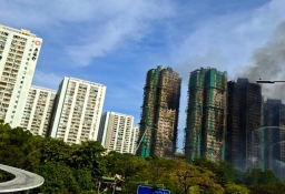 与港人同哭 两教会联合机构为灾难举行祈祷及追思